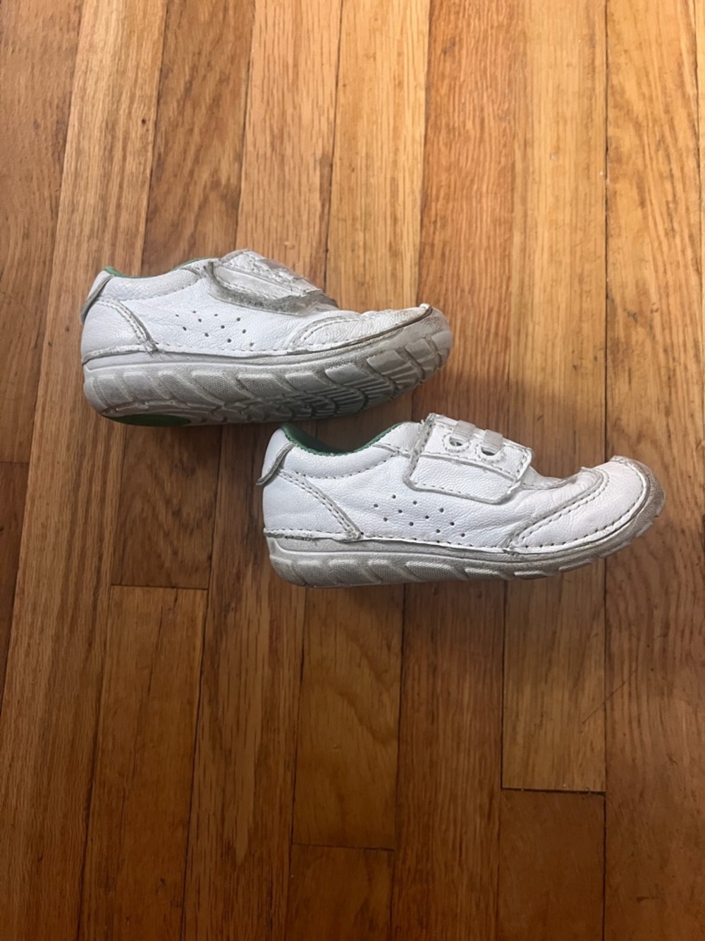Stride Rite 4.5 Baby Sneakers